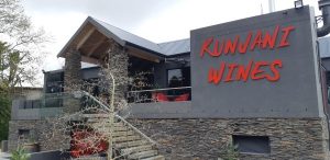 Read more about the article Sunset Fridays At Kunjani Wines