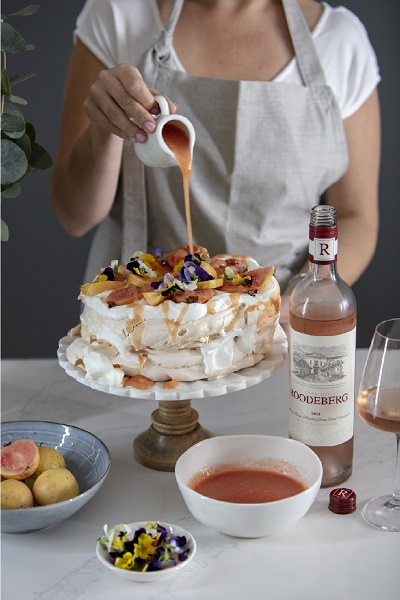 You are currently viewing Spoil Mom with a lip smacking guava pavlova dessert and Roodeberg Rosé