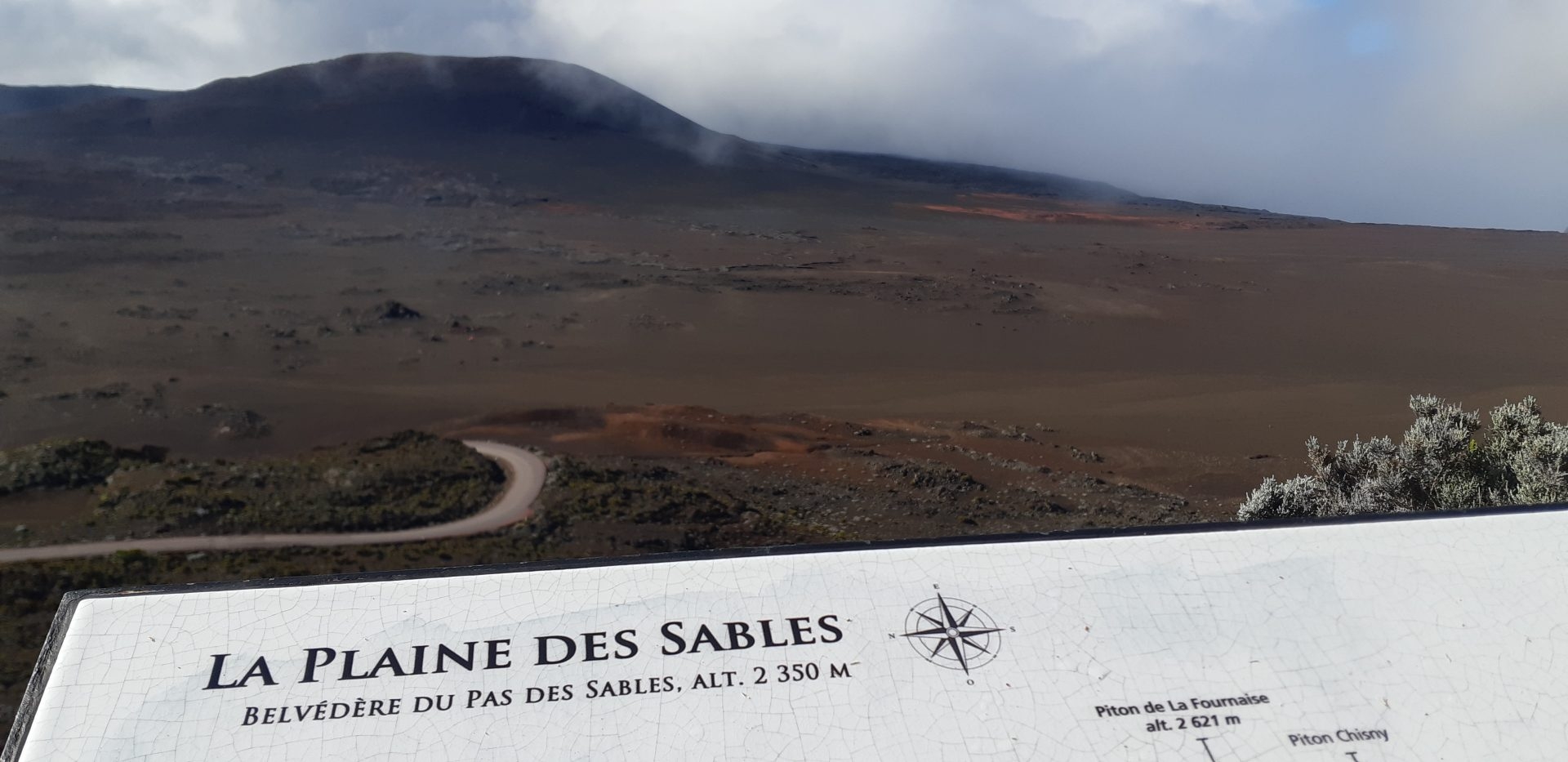 You are currently viewing Reunion Island – Meditating on the Moon